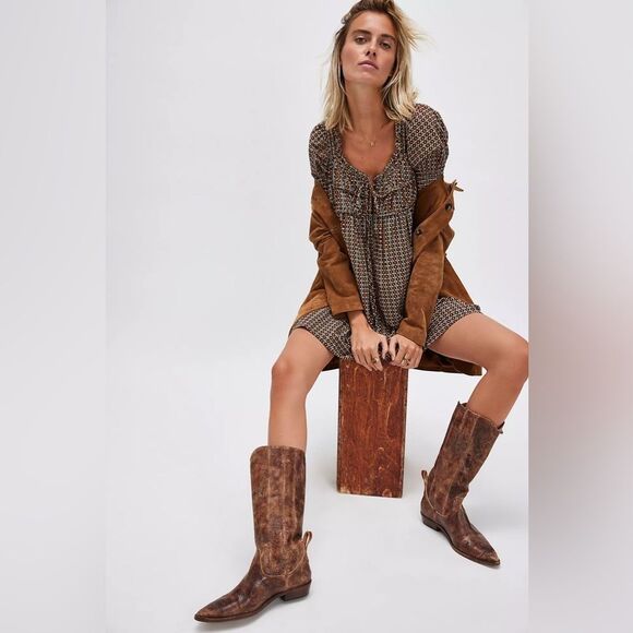 Free People Dresses & Skirts - Free People Star Dip Mini Dress Printed Black Combo XL